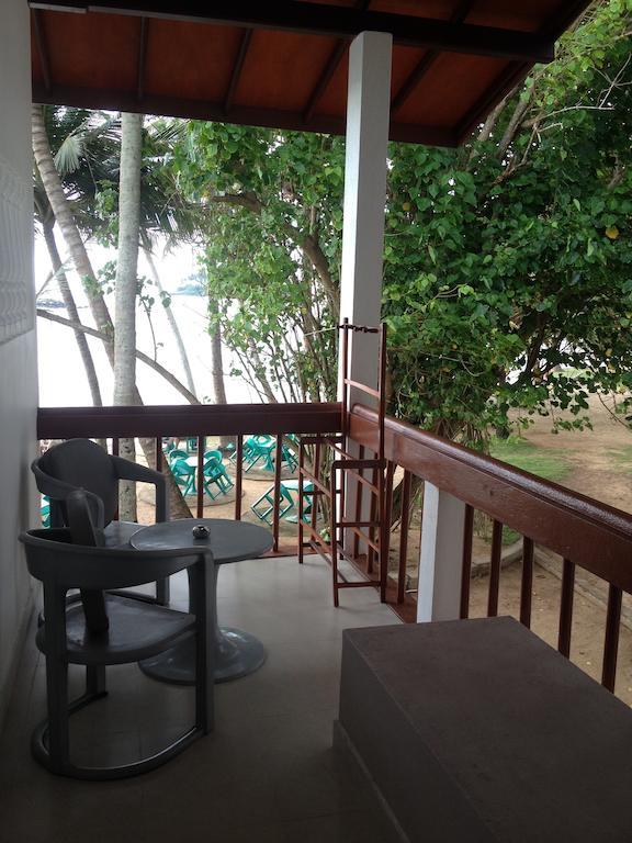 Ypsylon Tourist Resort เบอร์อูวาลา ภายนอก รูปภาพ