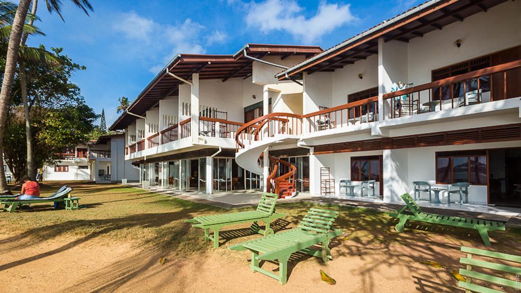 Ypsylon Tourist Resort เบอร์อูวาลา ภายนอก รูปภาพ