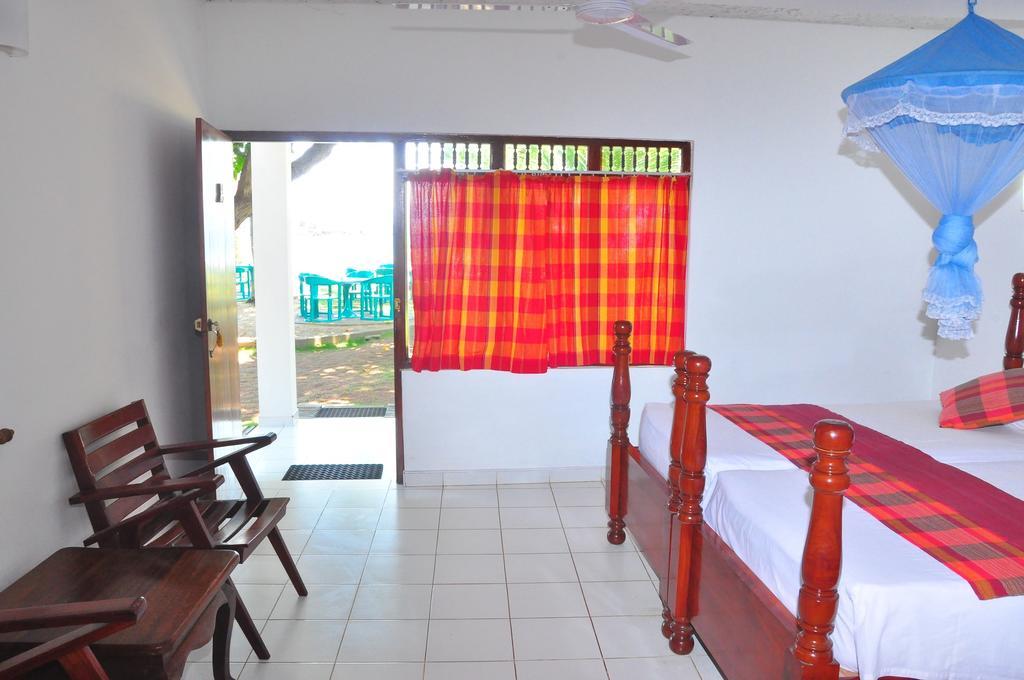 Ypsylon Tourist Resort เบอร์อูวาลา ภายนอก รูปภาพ