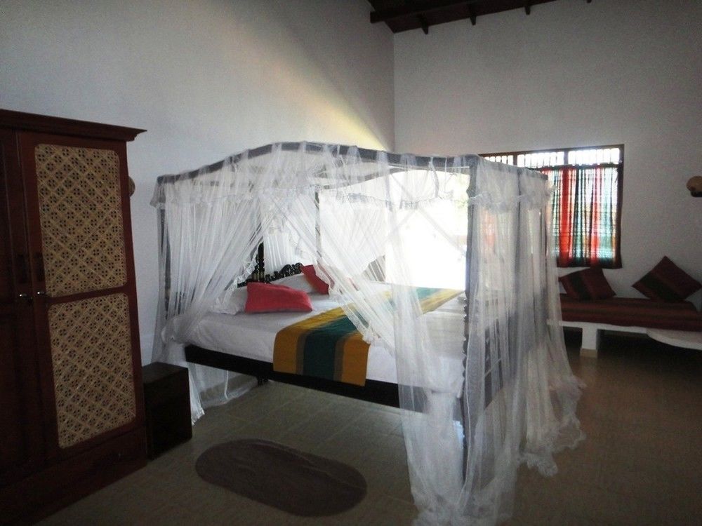 Ypsylon Tourist Resort เบอร์อูวาลา ภายนอก รูปภาพ